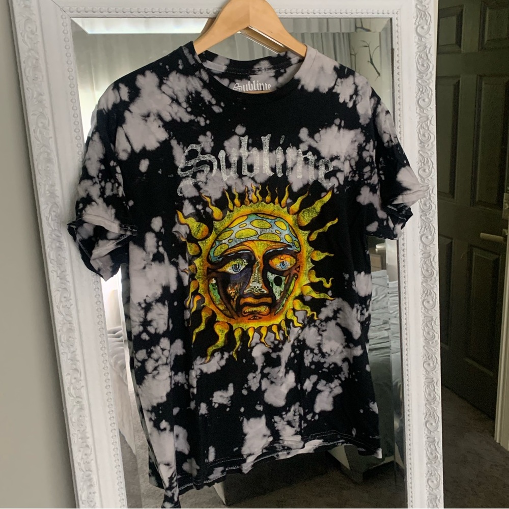 Sublime Graphic T-shirt • Black & Gray • Large